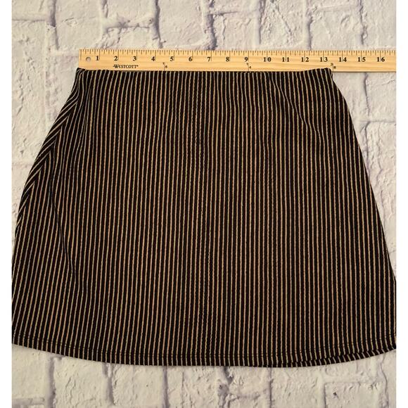 Urban Outfitters Black & Tan Striped A-Line Mini Skirt Size medium - Picture 7 of 9